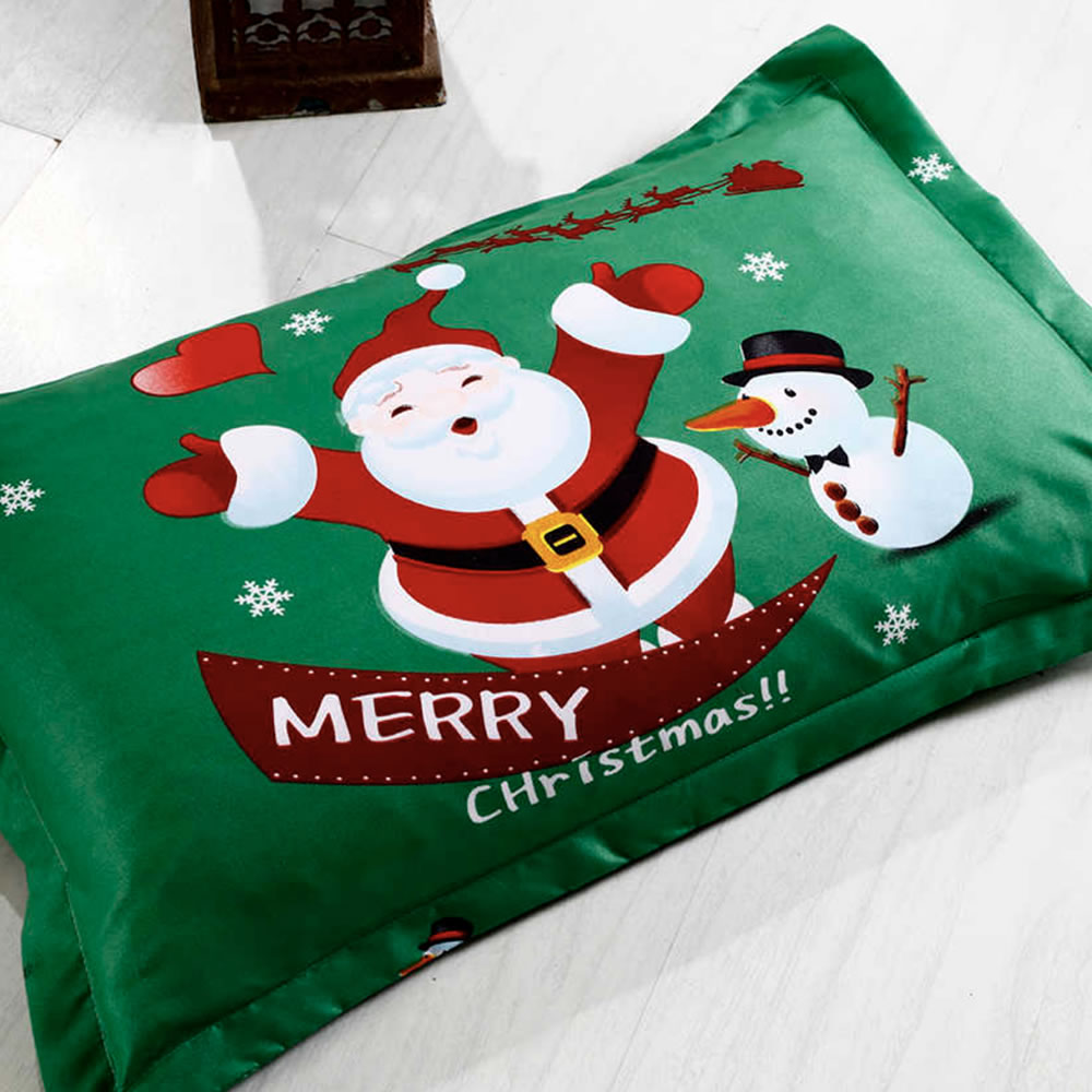 Christmas Bedding - UK King 4 Piece Set: image 4