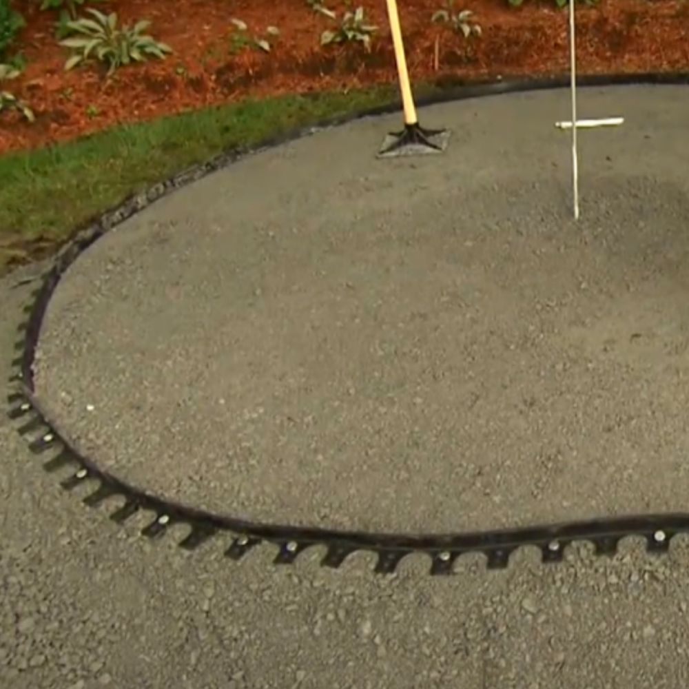 Plastic Lawn Edging - 5cm Face Height (per m): image 6